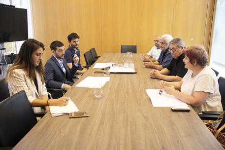 Reunión del ministro con la Confederación Estatal de Asociaciones de Vecinos