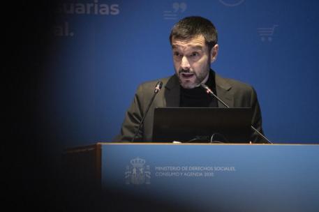 El Ministro Bustinduy durante su discurso